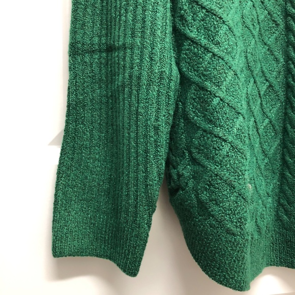 NWT St. JOHN'S Bay Woman's crew neck long sleeve pullover sweater - Picture 7 of 12